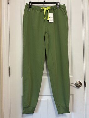 Figs Scrub Tansen Jogger In Olive Size MT 32” x 32”